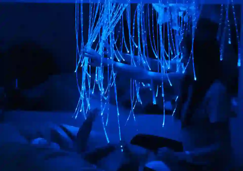 Зал сенсорного опыта